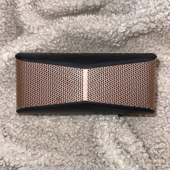 Logitech X300 Mobile Wireless Stereo Speaker in Copper and Black - Picture 5 of 13